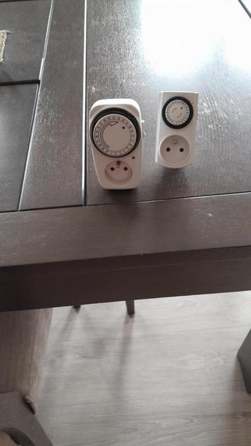 Elektrische timer beschikbaar voor biedingen
