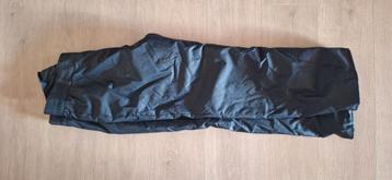 Nieuwe skibroek
Decathlon  beschikbaar voor biedingen