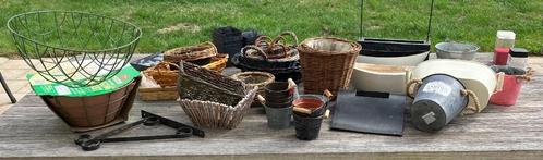 Bloemsierkunst: set van meer dan 20 verschillende items: man, Hobby en Vrije tijd, Knutselen, Ophalen