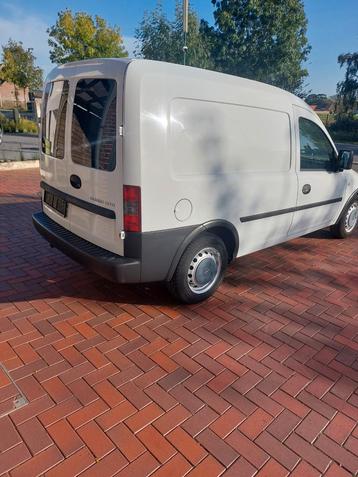 Opel Combo 1 3 cdti lichte vracht rijd KOOPJE disponible aux enchères