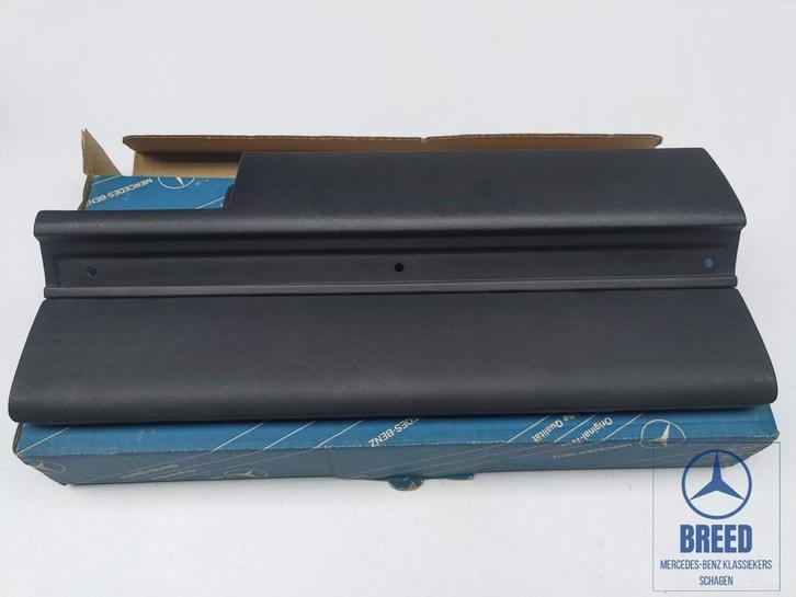 NOS deksel handschoenenkastje zwart voor Mercedes-Benz W124, Auto-onderdelen, Interieur en Bekleding, Mercedes-Benz, Nieuw, Ophalen of Verzenden