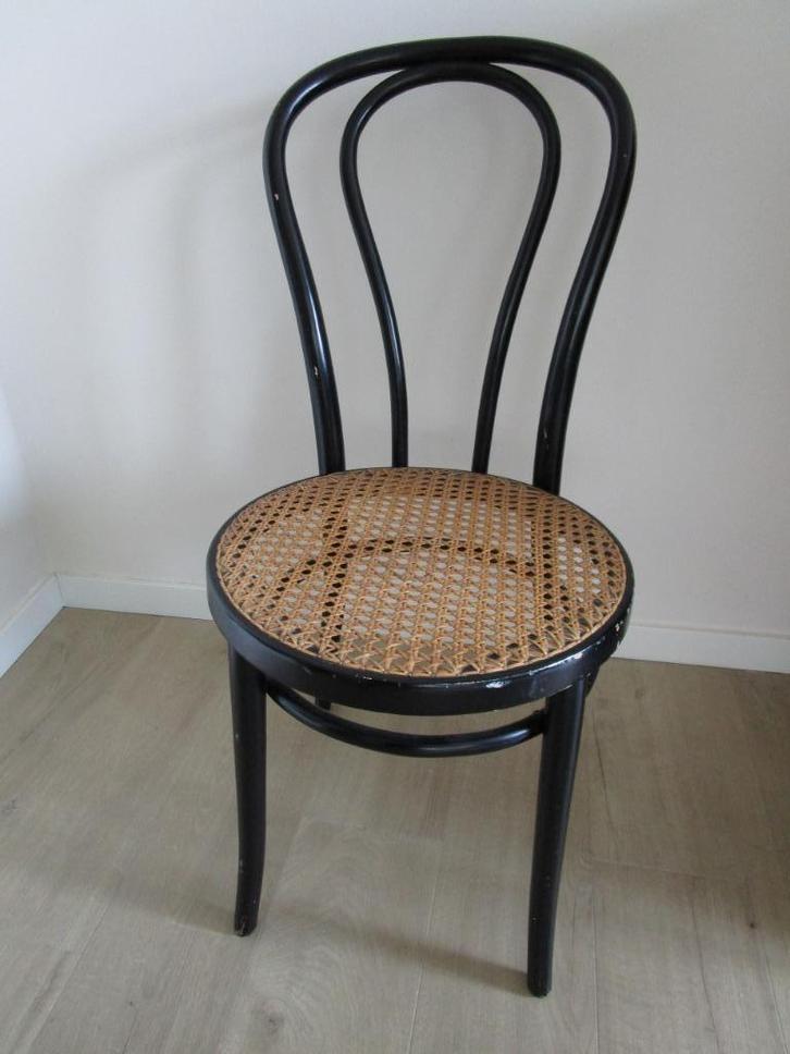 THONET STOEL, Antiek en Kunst, Antiek | Meubels | Stoelen en Sofa's, Ophalen