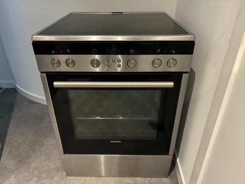 Cuisinière électrique vitrocéramique Siemens, Electroménager, Cuisinières, Comme neuf, À Poser, 4 zones de cuisson, 85 à 90 cm