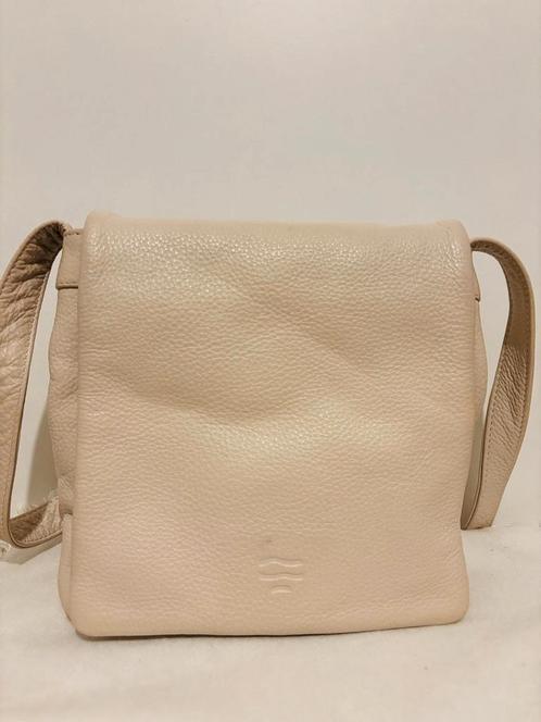 crèmekleur (Crinkles), Handtassen en Accessoires, Tassen | Schoudertassen, Zo goed als nieuw, Beige, Leer, Ophalen of Verzenden