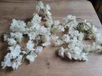 Kerst / decoratie :  2 witte bloemen slinger, Ophalen of Verzenden, Zo goed als nieuw