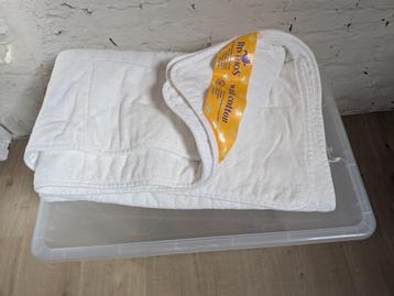 Mythos baby deken 120cm x 100cm beschikbaar voor biedingen