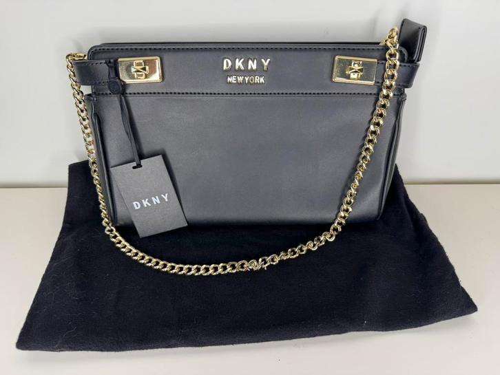Nieuwe DKNY hand-schoudertas of clutch, Handtassen en Accessoires, Tassen | Damestassen, Nieuw, Schoudertasje, Zwart, Ophalen