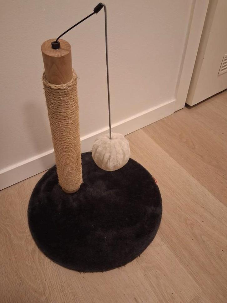 Poteau à griffer en pin Scandy Zolux 54cm, Dieren en Toebehoren, Krabmeubelen, Nieuw, Krabpaal, Ophalen