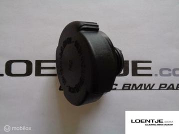 Radiateurdop 1,4 bar BMW e30 e36 e46 e34 e39  e60 e38 etc beschikbaar voor biedingen