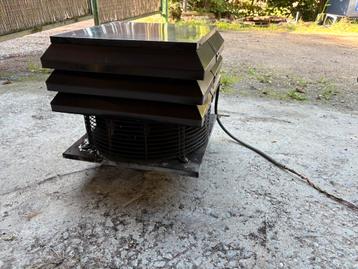 Schoorsteenventilator beschikbaar voor biedingen