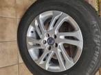 Jantes alu avec pneus volvo xc 40 hiver quatre, Auto-onderdelen, Banden en Velgen, Ophalen, Gebruikt, Winterbanden, 235 mm