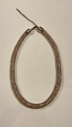 Goudkleurige halsketting, Ophalen of Verzenden, Zo goed als nieuw, Goud