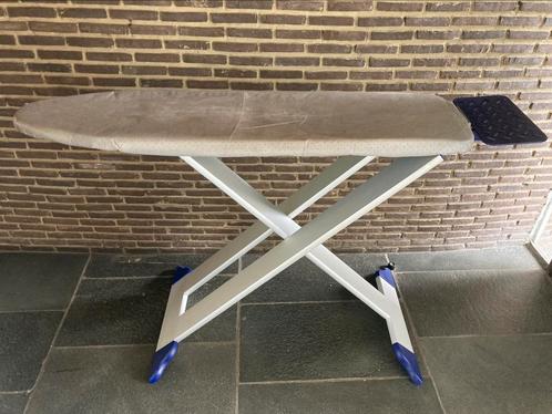Planche à repasser Amleto de Magis, Elektronische apparatuur, Strijkijzers en Strijkplanken, Gebruikt, Ophalen