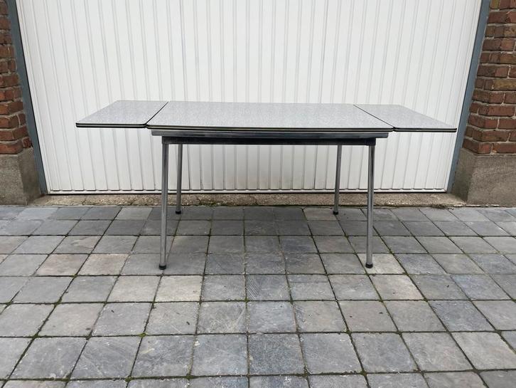 Uitschuifbare tafel formica, Antiek en Kunst, Antiek | Meubels | Tafels, Ophalen