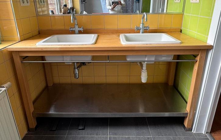 Ikea: kast met dubbele spoelbak, Huis en Inrichting, Badkamer | Badkamermeubels, Gebruikt, Wastafelkast, Minder dan 100 cm, 150 tot 200 cm