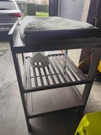 Ververstafel met gratis spullen bij, Enlèvement