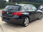 BMW 1 SERIE ✅118i BENZINE GARANTIE 2018, Auto's, 100 kW, 1498 cc, Zwart, 3 cilinders