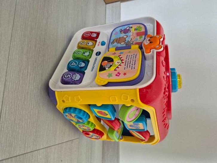 Kubus Vtech, Kinderen en Baby's, Speelgoed | Babyspeelgoed, Zo goed als nieuw, Ophalen