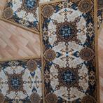 Drie bedde tapijten, Ophalen