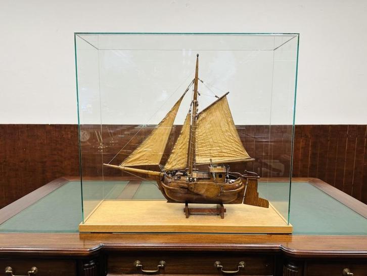Oude Hengst Zeilschip in Vintrine, Antiek en Kunst, Antiek | Kantoor en Zakelijk, Ophalen of Verzenden