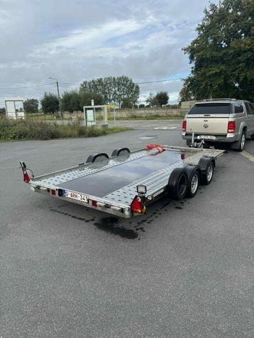 Brian james A4 transporter beschikbaar voor biedingen