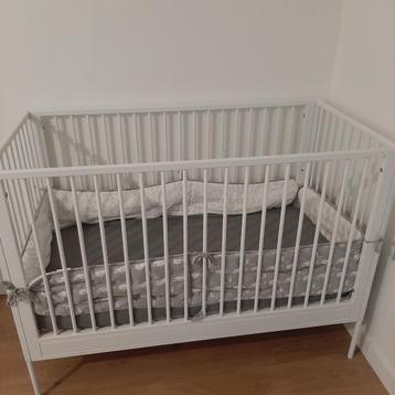 Babybed  beschikbaar voor biedingen