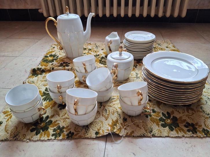 Antiek porselein servies, Antiek en Kunst, Antiek | Servies compleet, Ophalen