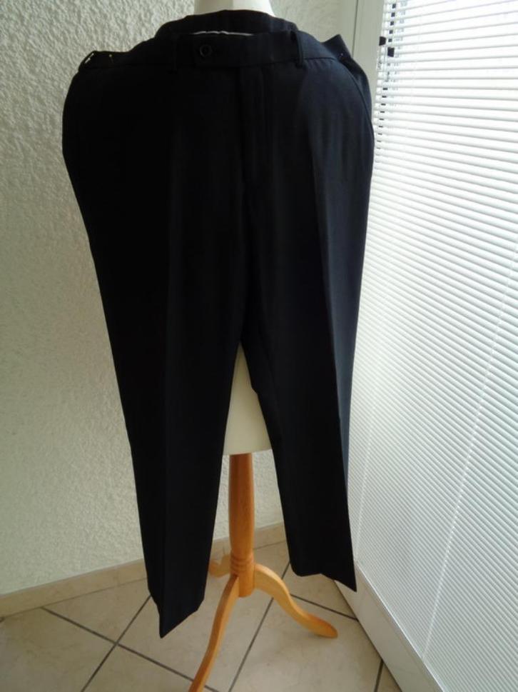 Pantalon noir rayures. Marque: "JULES". Taille 42., Kleding | Heren, Broeken en Pantalons, Gedragen, Zwart, Ophalen of Verzenden