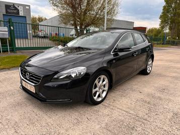 Volvo Ocean Race V40 D Automatic Tri, Autos, Achat, Diesel, Automatique, Particulier
