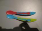 2 kinderlepels, Ophalen