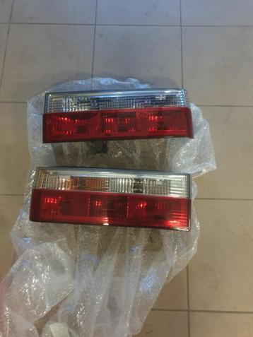 Feux arrière e30 ph1  beschikbaar voor biedingen