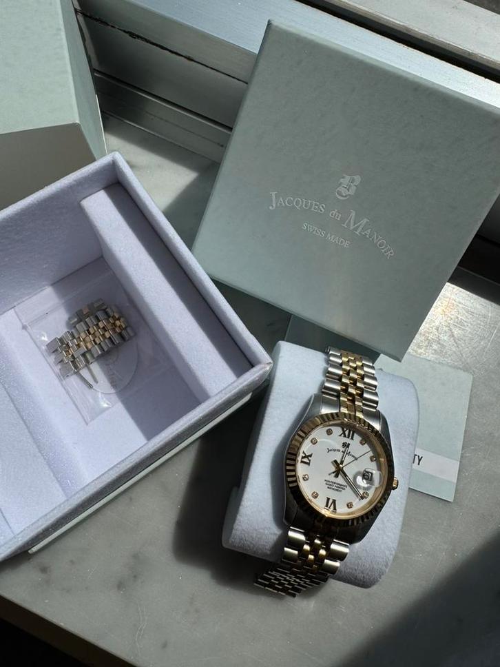Jacques Du Manoir 26mm, Handtassen en Accessoires, Horloges | Dames, Zo goed als nieuw, Polshorloge, Overige merken, Staal, Staal