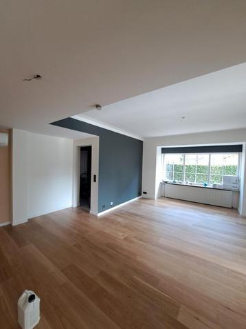 Peintre , parquet ,carrelage qualité prix extra 0460 971 161