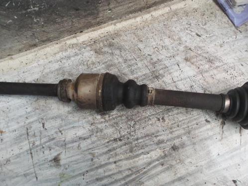 Aandrijfas rechts-voor van een Citroen Berlingo, Auto-onderdelen, Remmen en Aandrijving, Citroën, Gebruikt, 3 maanden garantie