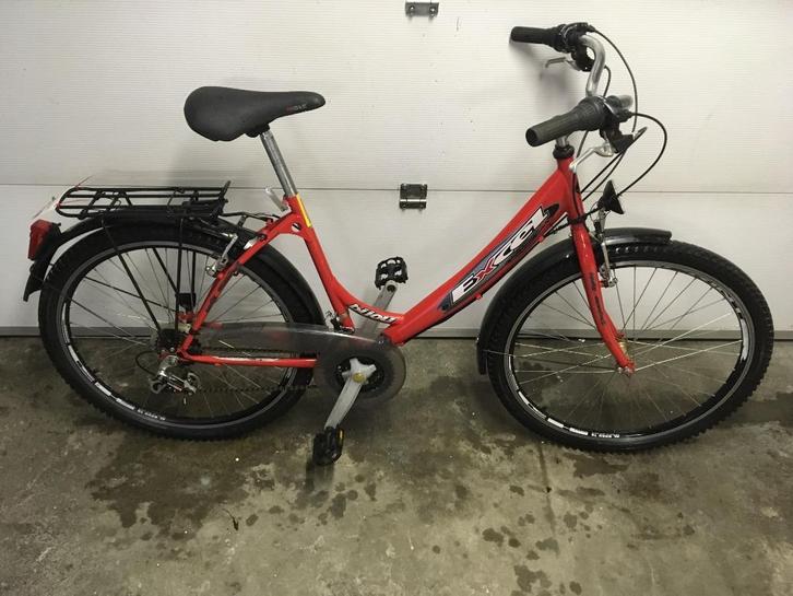 kleine dames fiets/ grote kinderfiets, Fietsen en Brommers, Fietsen | Kinderfietsjes, Gebruikt, Ophalen