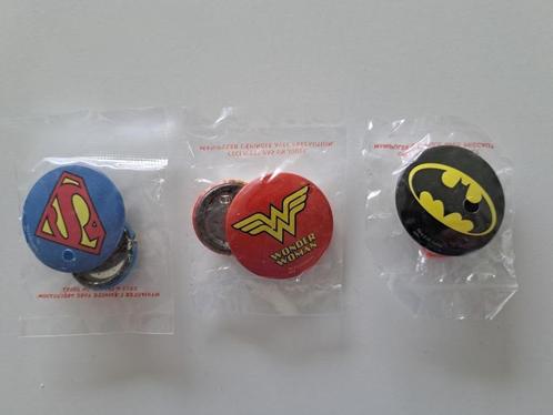 Vintage 6x Buttons Quick - Superman - Wonder Woman - Batman, Verzamelen, Film en Tv, Zo goed als nieuw, Film, Overige typen, Ophalen of Verzenden