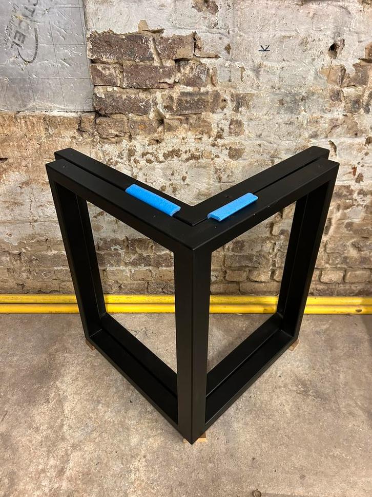 Tafel poten staal zwart, Huis en Inrichting, Tafelonderdelen, Zo goed als nieuw, Tafelblad, Ovaal, Ophalen