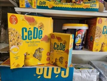 CéDé Eivoer Patee Kanarie 1kg & 5kg - Winkel & Webshop  beschikbaar voor biedingen