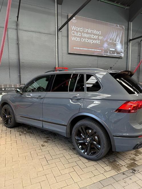 Volkswagen Tiguan R-LINE eHybrid 1.4 2024 *PANO*BTW Wagen, Auto's, Volkswagen, Particulier, Tiguan, ABS, Achteruitrijcamera, Adaptive Cruise Control