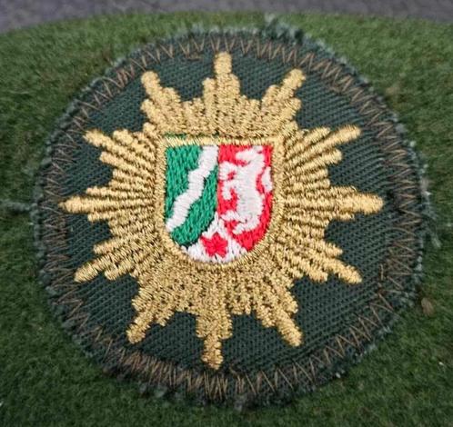 Baret en kepie Duitse politie - militaria, Verzamelen, Militaria | Algemeen, Rijkswacht, Helm of Baret, Ophalen of Verzenden