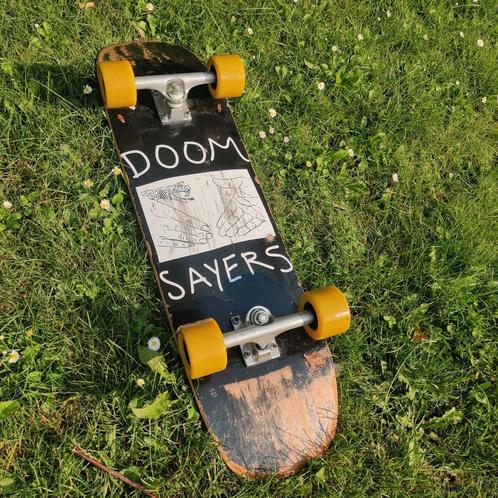 Doom Sayers - skateboard - cruiser, Sports & Fitness, Skateboard, Utilisé, Skateboard, Enlèvement ou Envoi