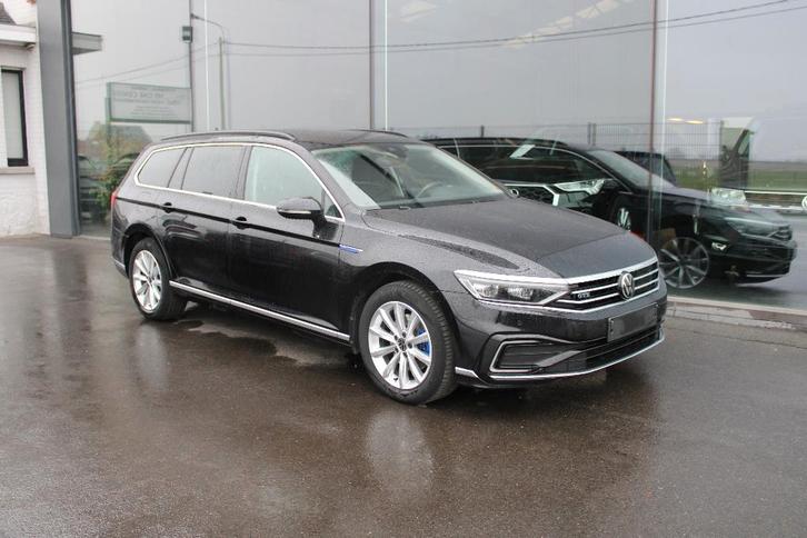 VOLKSWAGEN PASSAT VARIANT 1.4TSI GTE, Auto's, Volkswagen, Bedrijf, Te koop, Passat, Achteruitrijcamera, Adaptive Cruise Control