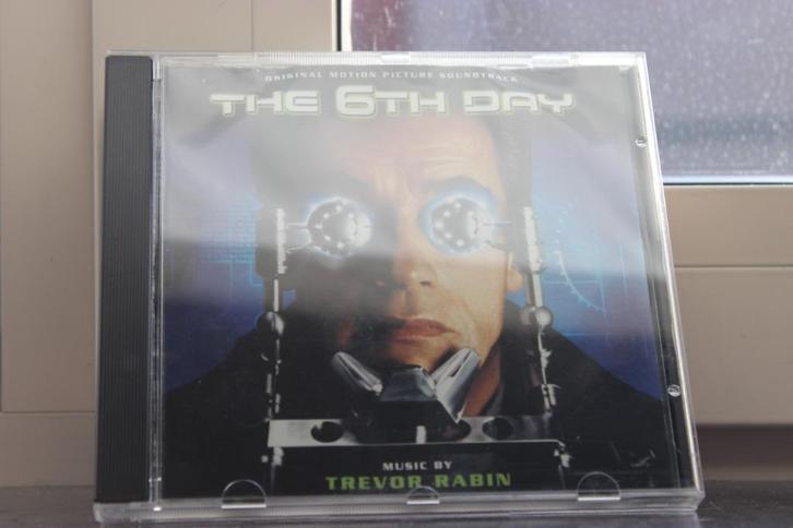 CD SOUNDTRACK THE 6TH DAY / TREVOR RABIN / GEBRUIKT, Cd's en Dvd's, Cd's | Filmmuziek en Soundtracks, Ophalen of Verzenden