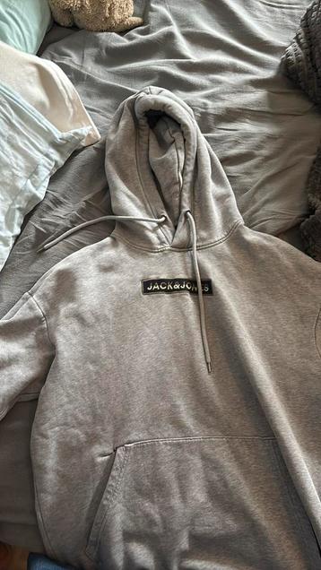 Jack en jones trui beschikbaar voor biedingen
