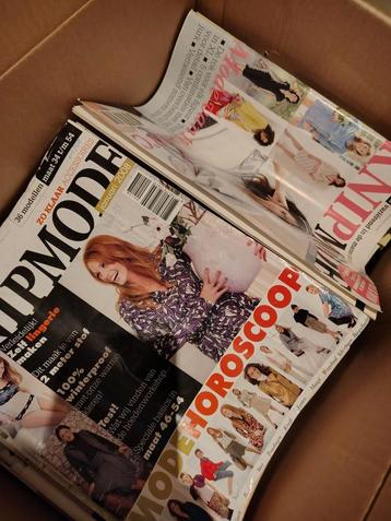 Mix naaimagazines beschikbaar voor biedingen