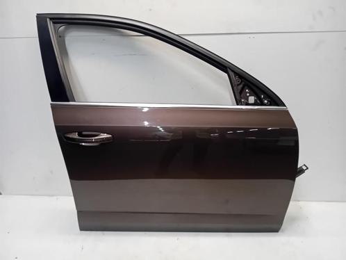 PORTIER RECHTS VOOR Skoda Octavia (5EAA) (01-2012/10-2020), Auto-onderdelen, Carrosserie, Deur, Skoda, Voor, Rechts, Gebruikt