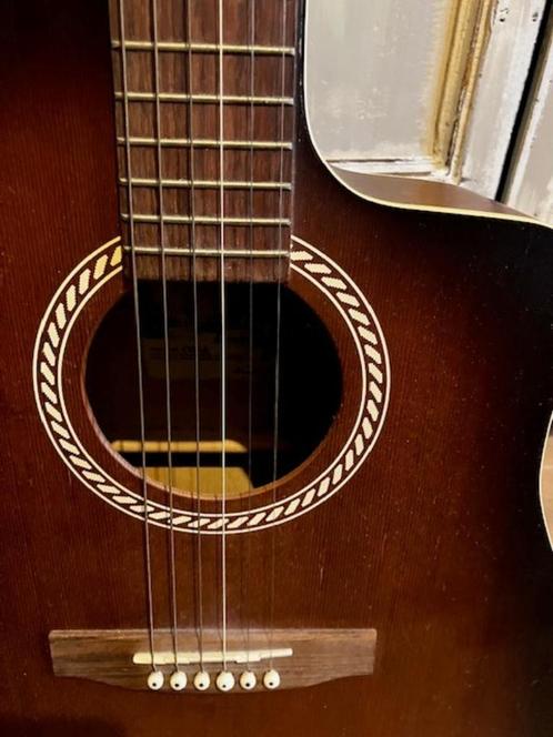 ② Guitare semi-acoustique Art&Lutherie Cedar — Instruments à corde, Guitares