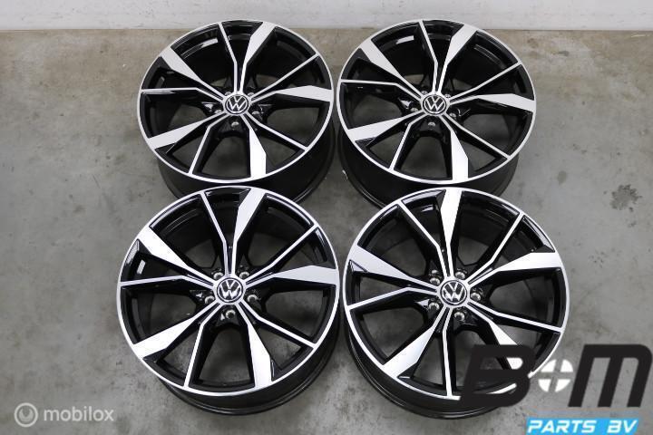 ORIGINEEL 20 inch Misano R-Line velgen VW Tiguan 5NN601025AA, Auto-onderdelen, Banden en Velgen, Velg(en), Gebruikt