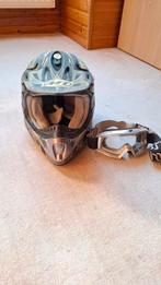 Motorhelm, Motoren, Ophalen