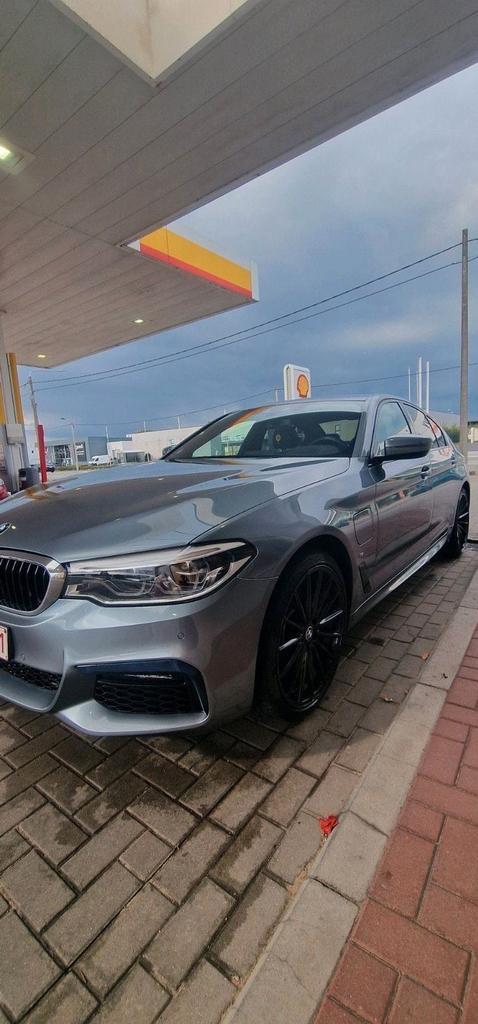 BMW 530e iPerformance, Autos, BMW, Particulier, 4 portes, Argent ou Gris, Enlèvement